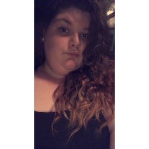 Meet your Posher, Kaci